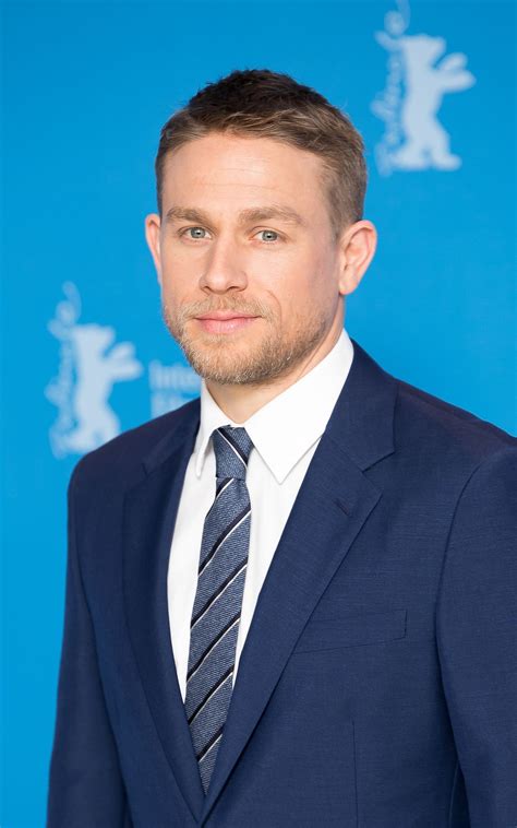 charlie hunnam wiki